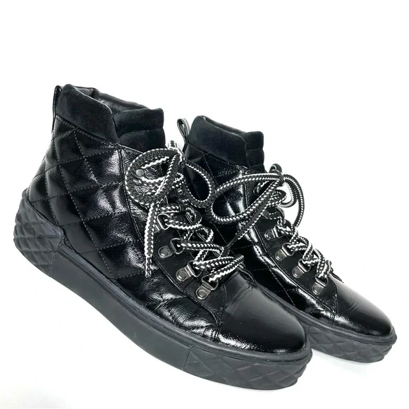 Marc Fisher Dulce Quilted Patent Black Leather High Top Sneaker/Boot- Size 8.5 - Picture 2 of 10